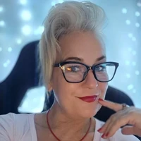 Helena Canlı Video Sohbet