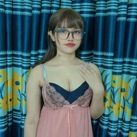 Chat vidéo en direct avec Likaa