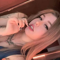 Chat vidéo en direct avec Olivia
