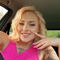 Mira_Sunshinee लाइव वीडियो चैट