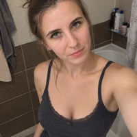 Kat_Kat_1997 Live-Video-Chat