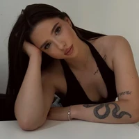 Chat vidéo en direct Arisha
