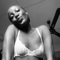 Video chat dal vivo con Queen baby