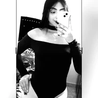 Cami.