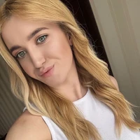Karolina Live Video Chat