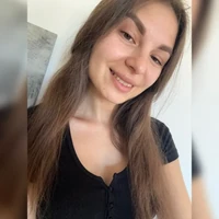Yuliia लाइव वीडियो चैट